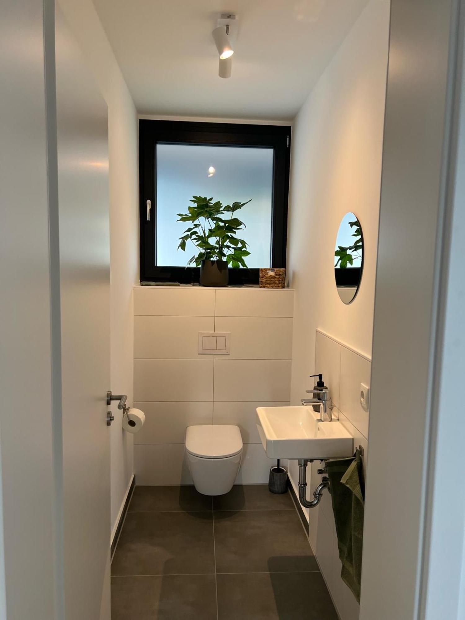 Moderne Ferienwohnung Mit Terrasse, Grill & Privatparkplatz Venningen Zewnętrze zdjęcie