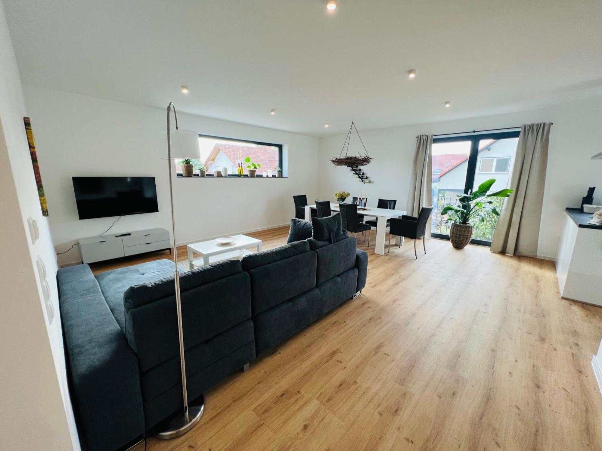 Moderne Ferienwohnung Mit Terrasse, Grill & Privatparkplatz Venningen Zewnętrze zdjęcie